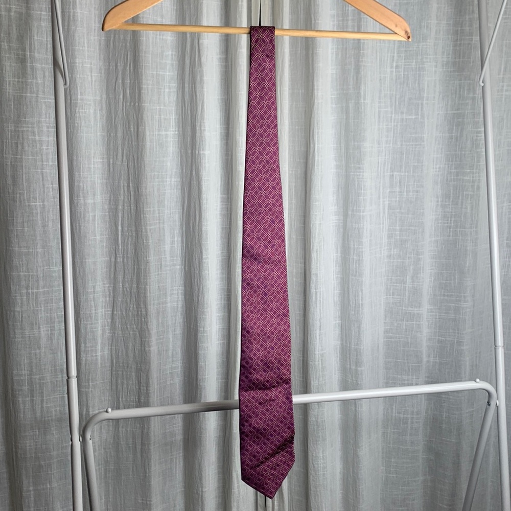 Vintage Gucci tie. 100% silk